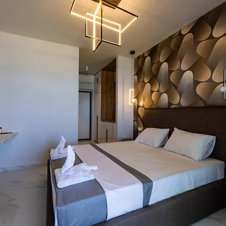Couette-café Pefko Azure & 3*