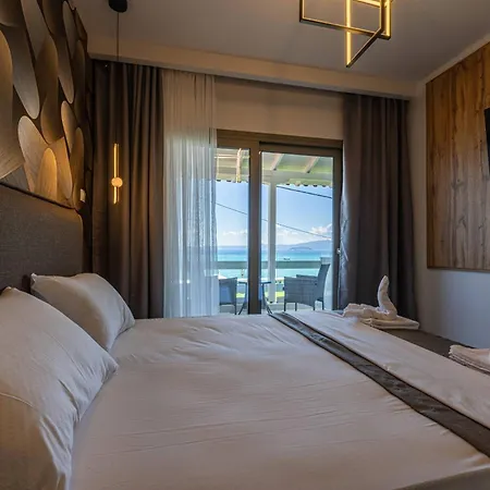 Pefko Azure & Bed and breakfast