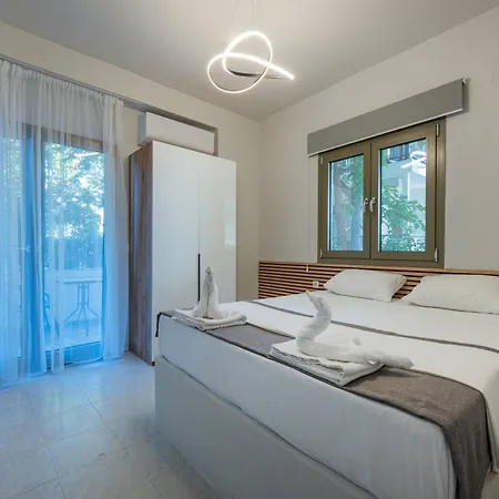Bed and breakfast Pefko Azure &