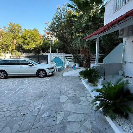 Bed & Breakfast Pefko Azure &